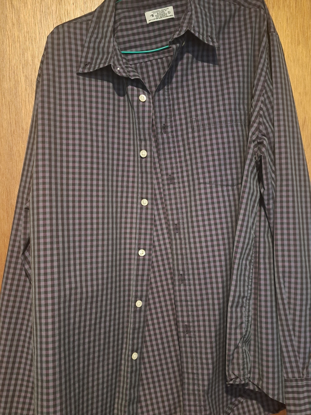 Men's Button-Down Check Shirt in Gray and Purple